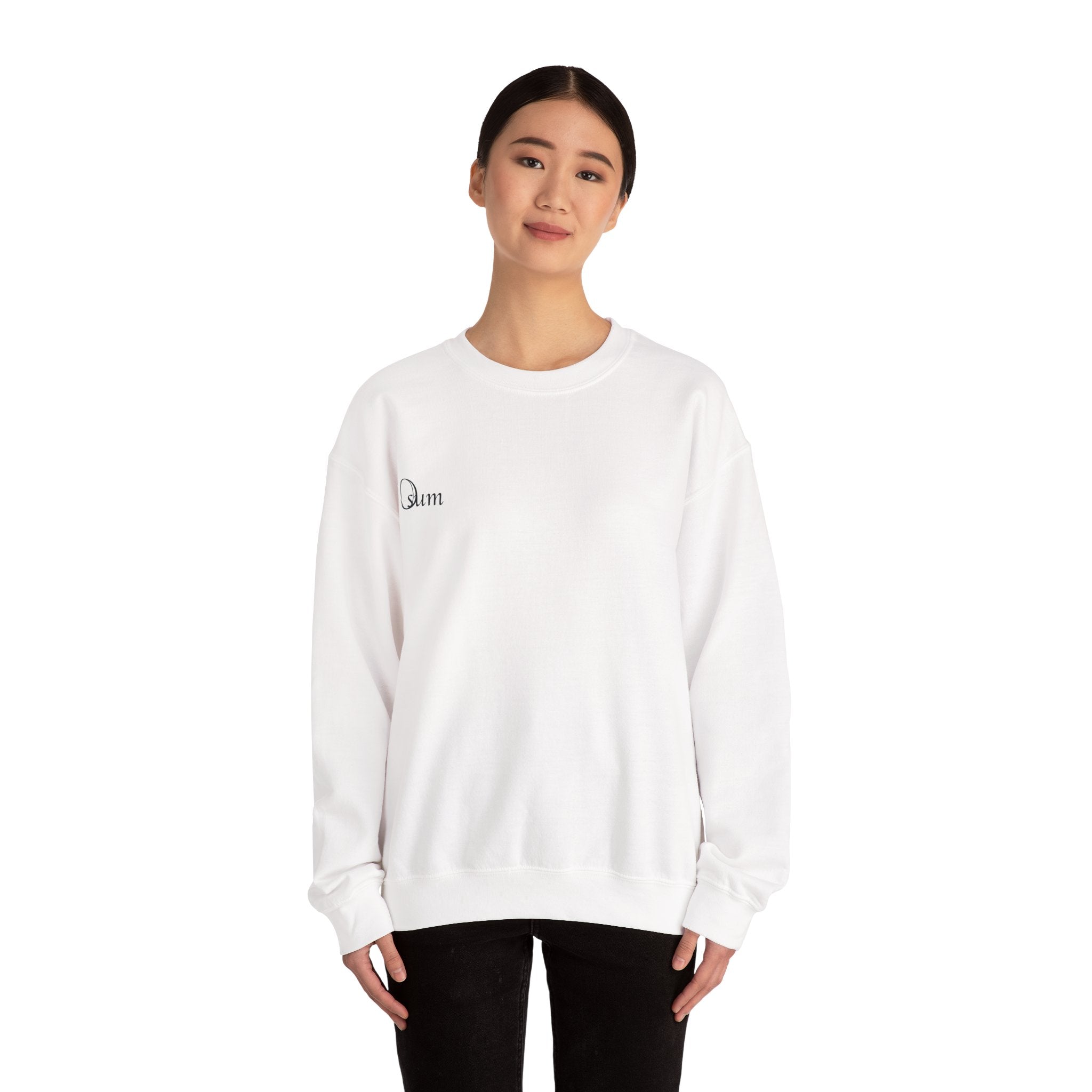 Minimalist Unisex Crewneck Sweatshirt with "Quum" Design